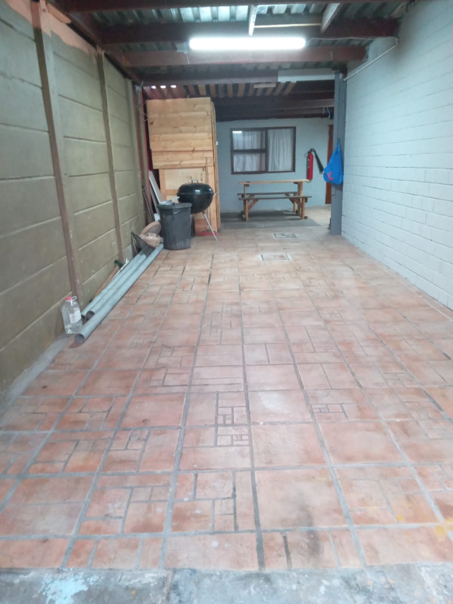 3 Bedroom Property for Sale in Steenberg Western Cape